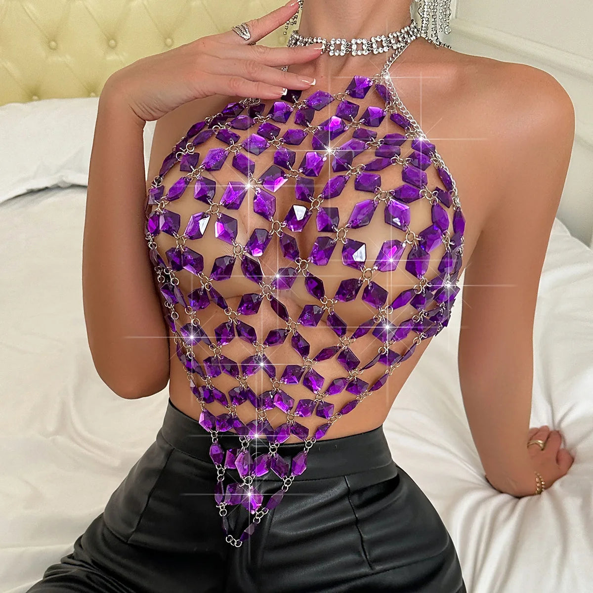 New Alluring Backless Metal Chains Jewelry Unique Backless Gemstones Body Chain Jewelry Tops for Fashionable Party Club Clothing